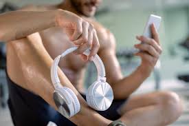 Come la musica cambia la tua resistenza fisica (e quali generi scegliere)